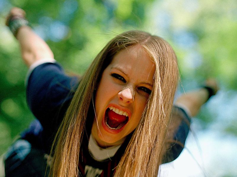 avril841600x1200