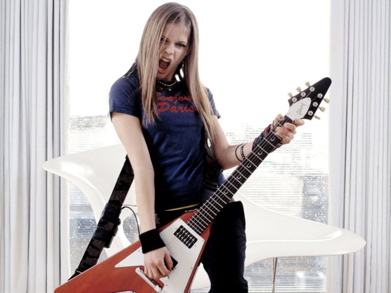 avril851600x1200